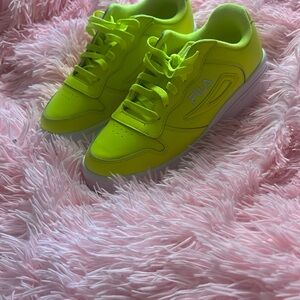 Fila size 10 Women's Neon Yellow Green Walking Shoes